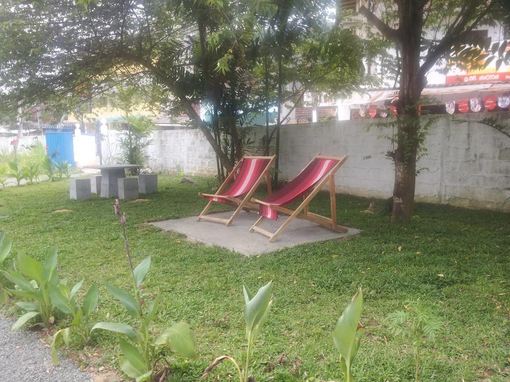 Sunray Villa And Resort Unawatuna Buitenkant foto