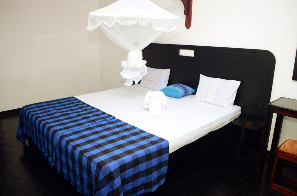 Sunray Villa And Resort Unawatuna Buitenkant foto